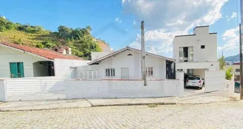 CASA MAIS SOBRADO NO BAIRRO SANTA TEREZINHA A 500 METROS DO STOP SHOP