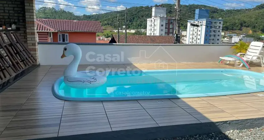 Casa com 4 quartos à venda no Dom Joaquim, Brusque 