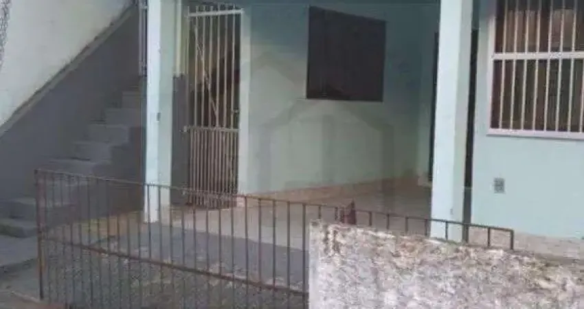 CASA DE ALVENARIA COM TRÊS DORMITÓRIOS