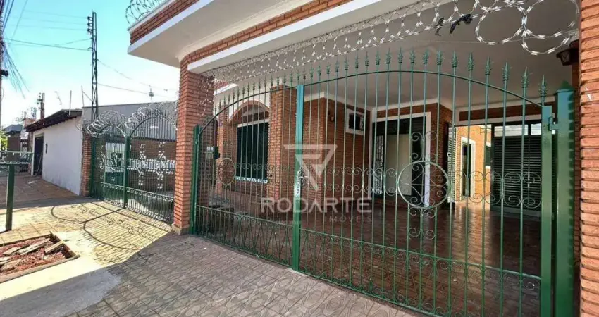 Casa térrea charmosa e bem conservada – excelente localização próx. à usp!