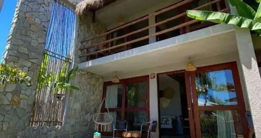 Casa azulu na praia do patacho - 3 suítes e piscina privativa a 50m do mar