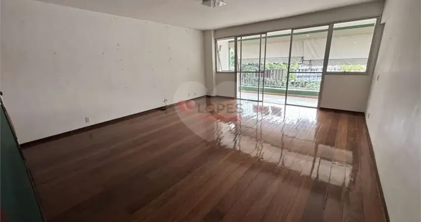 Apartamento à venda com 4 quartos, sendo 1 suíte, no condomínio solar da usina, rio de janeiro - rj