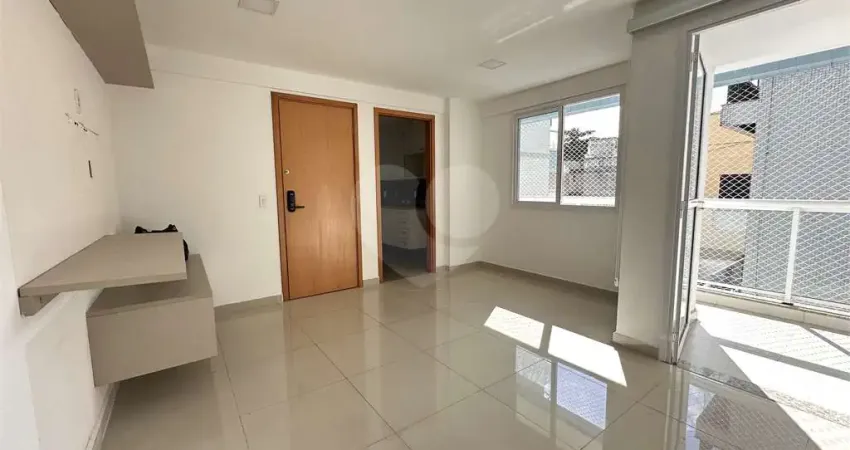 Apartamento à venda com 2 quartos, sendo 1 suíte, no condomínio solar da tijuca, rio de janeiro - rj