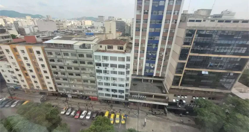 Sala comercial com 1 sala à venda na Rua Haddock Lobo, --, Tijuca, Rio de Janeiro