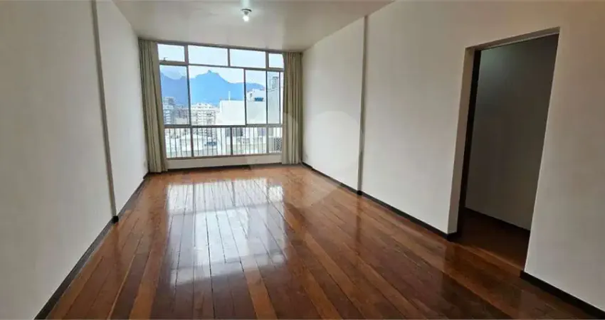 Apartamento com 4 quartos à venda em Tijuca - RJ