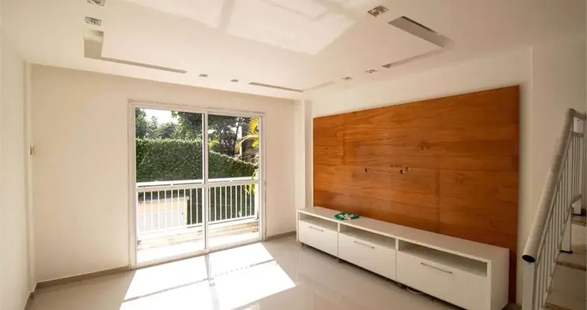 Casa de vila à venda com 3 quartos, sendo 3 suítes, no condomínio solar da floresta, rio de janeiro - rj