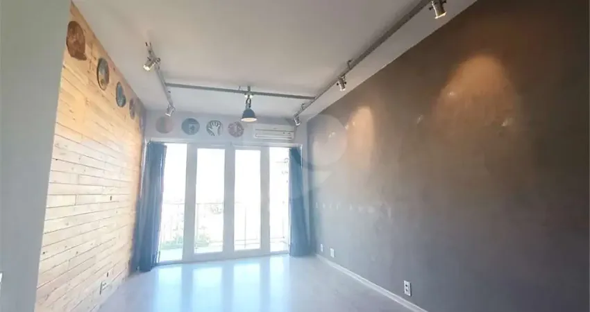 Apartamento à venda com 2 quartos no condomínio edificio gladys, rio de janeiro - rj