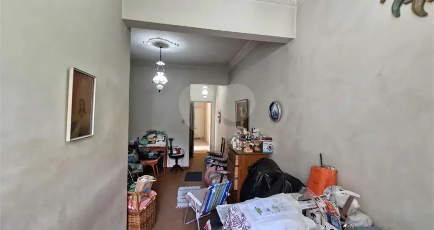 Apartamento à venda com 2 quartos no condomínio do edifício gomes, rio de janeiro - rj