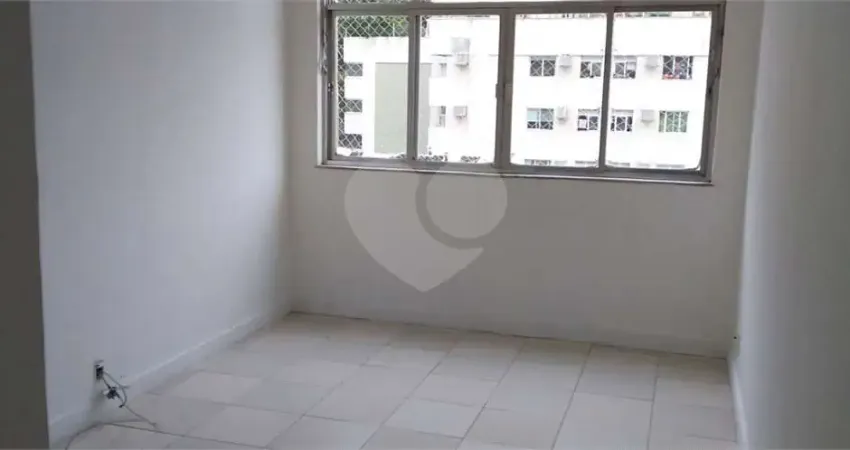 Apartamento à venda com 2 quartos em laranjeiras, rio de janeiro - rj