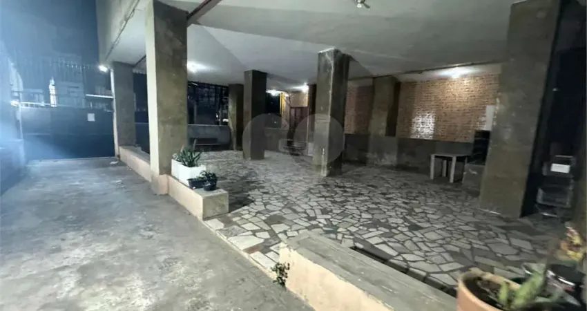 Apartamento à venda com 2 quartos no condomínio edifício bispo, rio de janeiro - rj