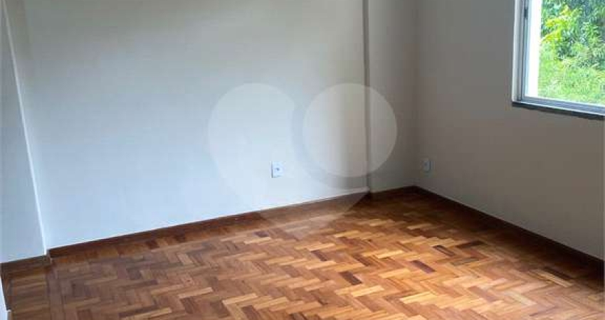 Apartamento com 2 quartos à venda em Santa Teresa - RJ