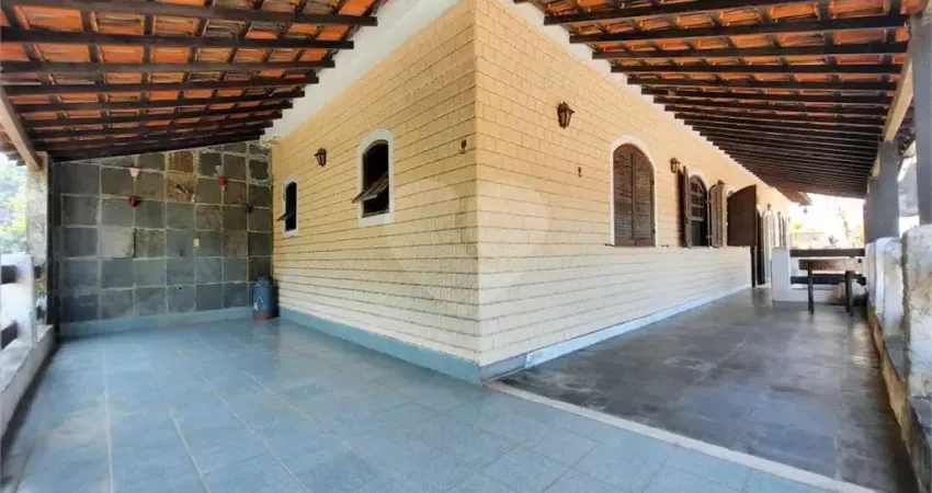 Casa com 4 quartos à venda em Taquara - RJ
