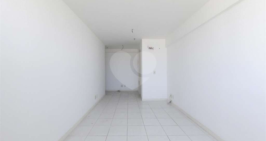 Salas à venda ou para locação em Madureira - RJ