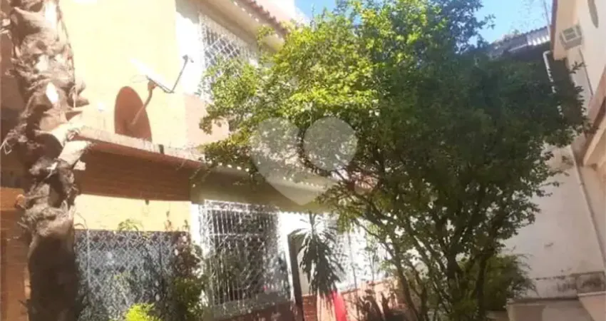 Casa de vila com 4 quartos à venda em São Francisco Xavier - RJ