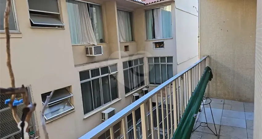 Apartamento à venda ou para alugar com 2 quartos no condomínio do edifício jean mark ii, rio de janeiro - rj