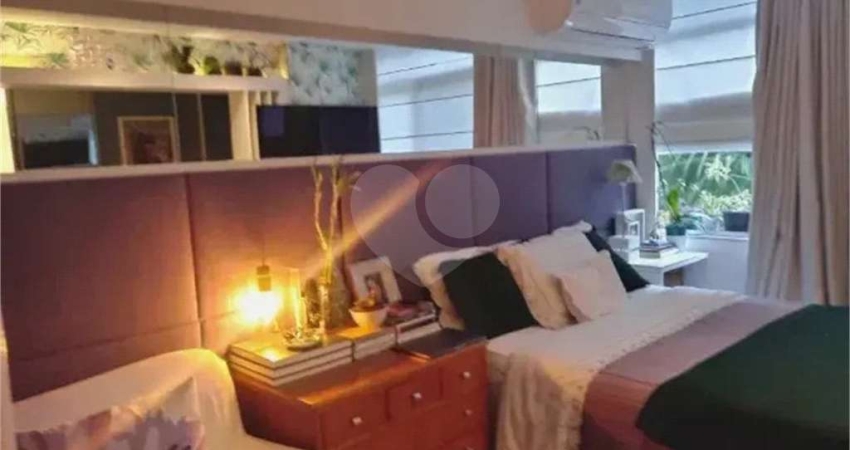 Apartamento com 3 quartos à venda em Leblon - RJ