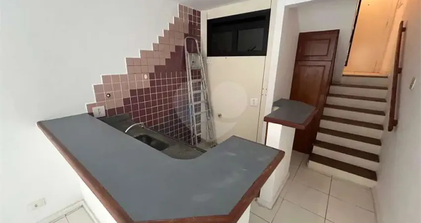 Apartamento à venda com 2 quartos, sendo 1 suíte, no condomínio Edificio Magnus, Rio de Janeiro - RJ
