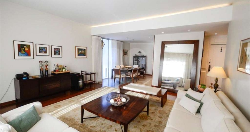 Apartamento com 4 quartos à venda na Itacuruçá, --, Tijuca, Rio de Janeiro