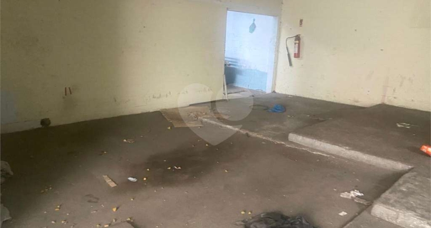 Barracão / Galpão / Depósito à venda na Marechal Aguiar, --, Benfica, Rio de Janeiro