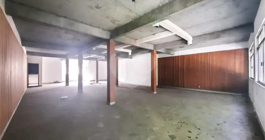 Barracão / Galpão / Depósito à venda na Campos Da Paz, --, Rio Comprido, Rio de Janeiro