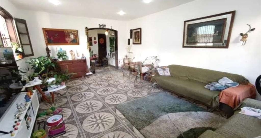 Casa com 5 quartos à venda na Nísia Floresta, --, Grajaú, Rio de Janeiro