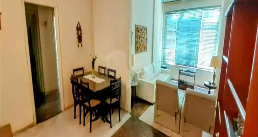 Apartamento com 3 quartos à venda em Laranjeiras - RJ
