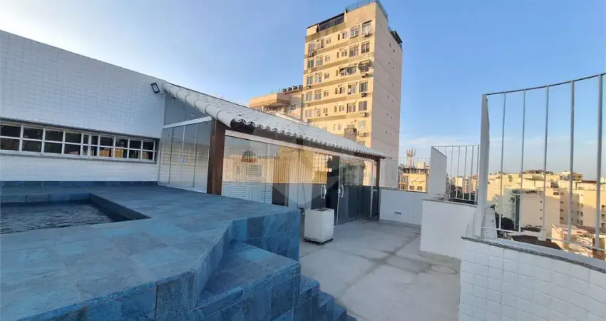 Cobertura à venda com 3 quartos, sendo 2 suítes, no condomínio almirante barroso magno, rio de janeiro - rj