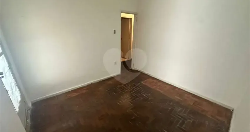 Apartamento para alugar com 3 quartos no condomínio gonçalves crespo, rio de janeiro - rj