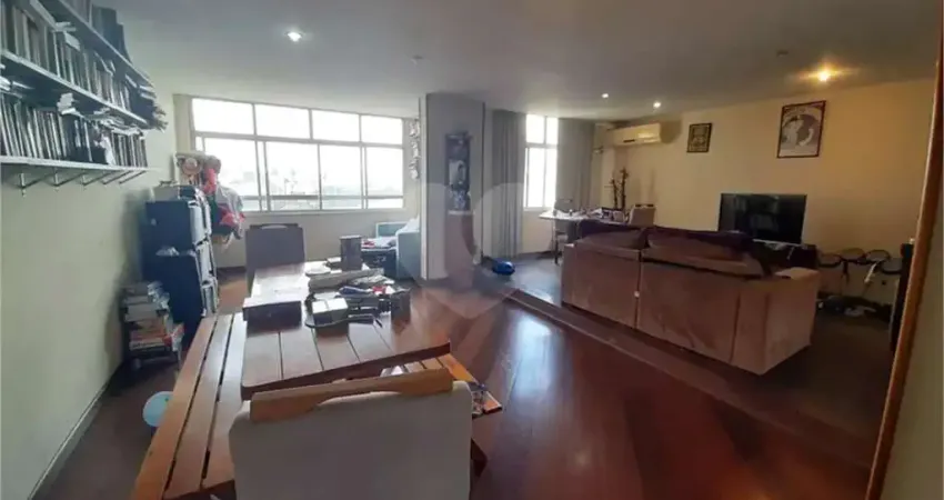 Apartamento à venda com 3 quartos, sendo 1 suíte,  no condomínio barão laguna, rio de janeiro - rj