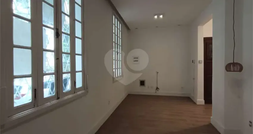 Apartamento à venda com 2 quartos no condomínio 5 de julho, rio de janeiro - rj