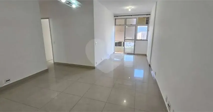 Apartamento à venda com 2 quartos, sendo 1 suíte,  no condomínio conde de bonfim, rio de janeiro - rj