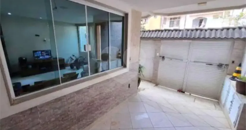 Casa de vila à venda com 3 quartos, sendo 3 suítes, em tijuca, rio de janeiro - rj
