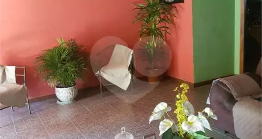 Casa de vila à venda com 4 quartos, sendo 1 suíte,  em rio do ouro, são gonçalo - rj