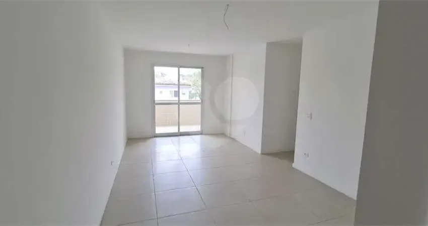 Apartamento à venda com 3 quartos, sendo 1 suíte,  no condomínio edificio  ary rongel, rio de janeiro - rj