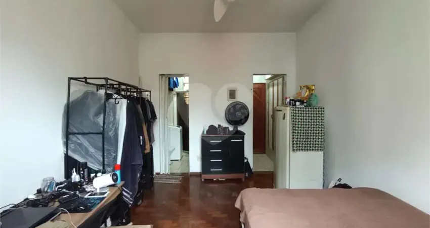 Kitnet à venda com 1 quarto no condomínio edifício ana arosa, rio de janeiro - rj