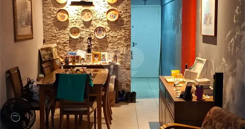 Apartamento à venda com 3 quartos, sendo 1 suíte, no condomínio solar dos araujos, rio de janeiro - rj