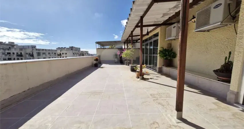 Cobertura à venda ou para alugar com 4 quartos, sendo 1 suíte,  no condomínio edifício minuano, rio de janeiro - rj