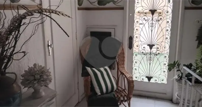 Apartamento à venda com 3 quartos, sendo 1 suíte, no condomínio do edifício miriam, rio de janeiro - rj