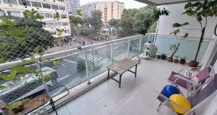 Apartamento à venda com 2 quartos, sendo 1 suíte, no condomínio Palazzo Itamarati, Rio de Janeiro - RJ