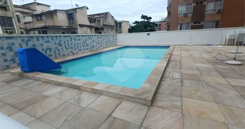 Cobertura à venda com 3 quartos, sendo 1 suíte, no condomínio Edifício Grajaú Park, Rio de Janeiro - RJ