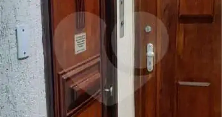 Apartamento à venda com 3 quartos, sendo 1 suíte, no condomínio Do Edifício Santo Antonio, Rio de Janeiro - RJ