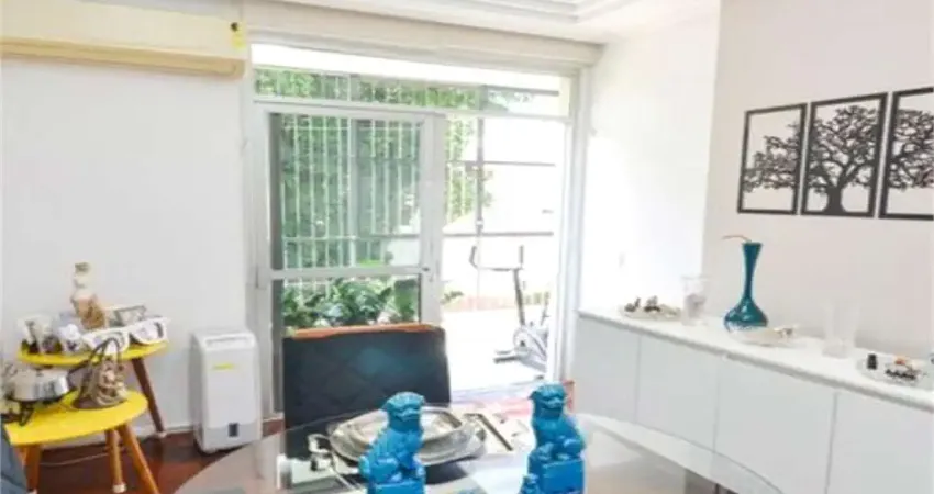 Apartamento à venda com 3 quartos, sendo 1 suíte, no condomínio Recanto da Tijuca, Rio de Janeiro - RJ