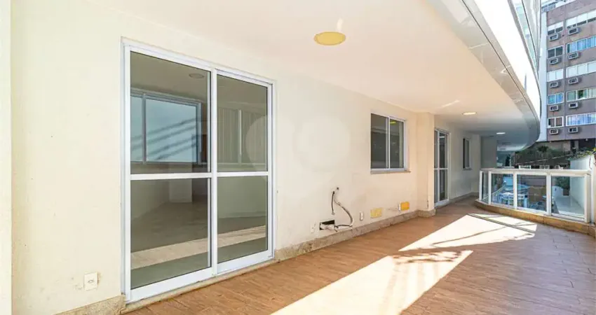 Apartamento à venda com 3 quartos, sendo 1 suíte, no condomínio Ares Lagoa Outdoor Living, Rio de Janeiro - RJ