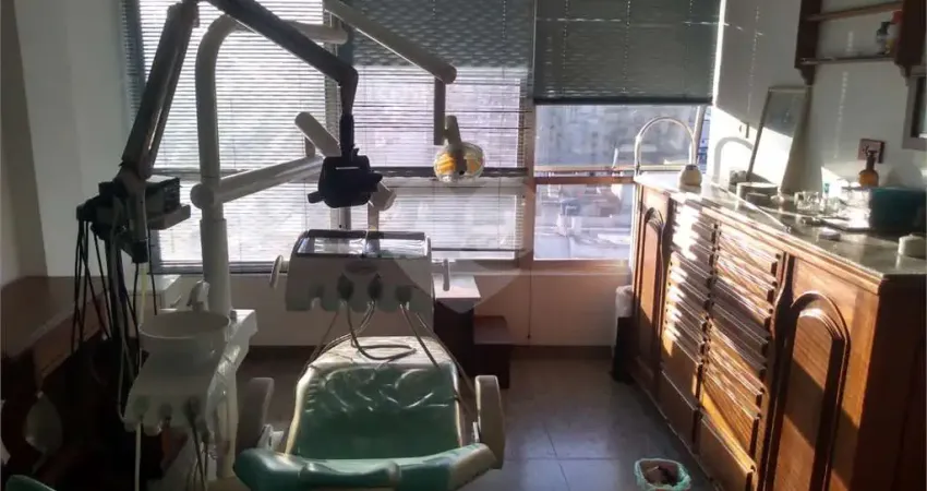 Sala comercial à venda no condomínio praça saens pena, rio de janeiro - rj