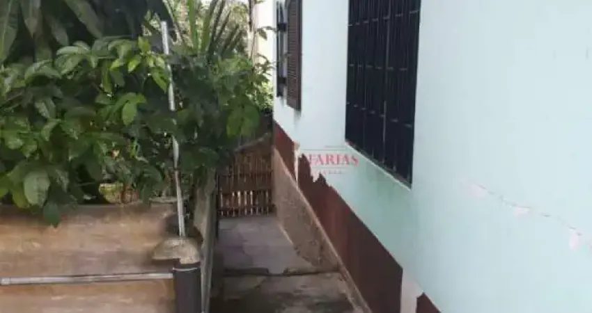 Casa Térrea 3 Dormitórios 3 Vagas à Venda em Jardim Lucélia Grajaú