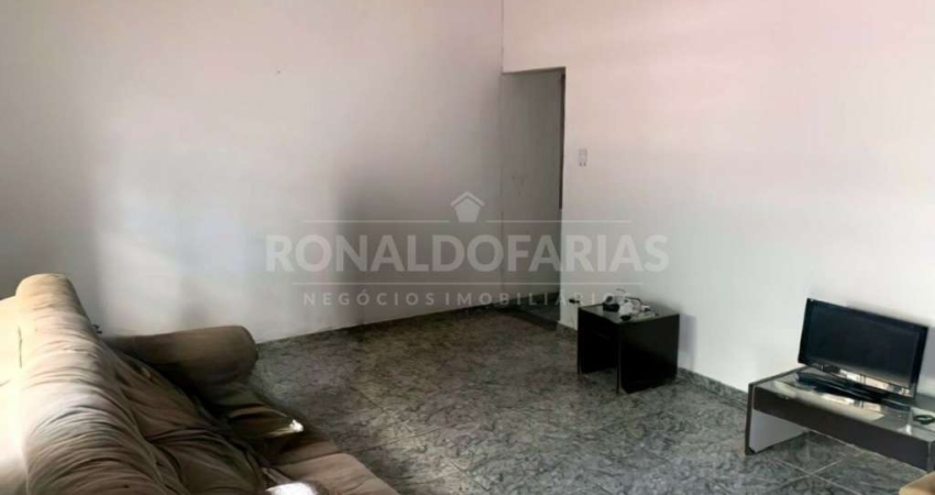 Casa terrea a venda com 96 m² 02 dormitórios na bairro cidade dutra
