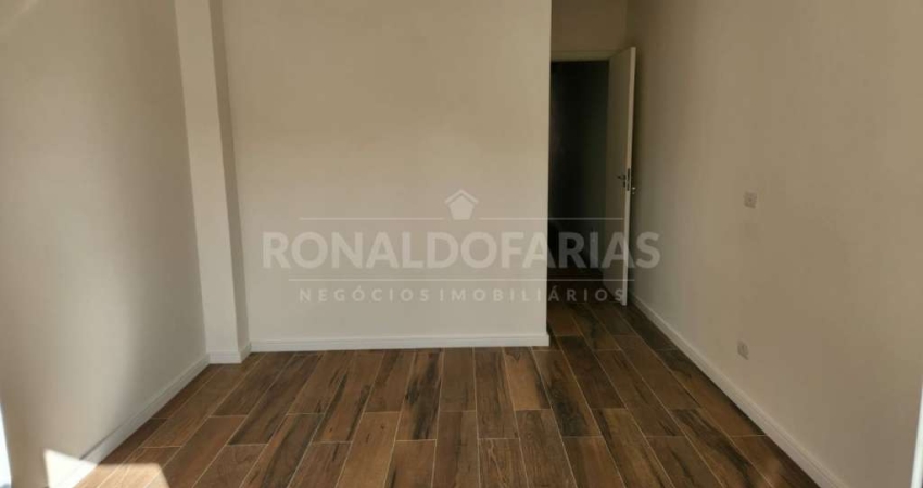 Sobrado a venda com 110 m²,03 dormitórios na Região do Jardim Marajoara