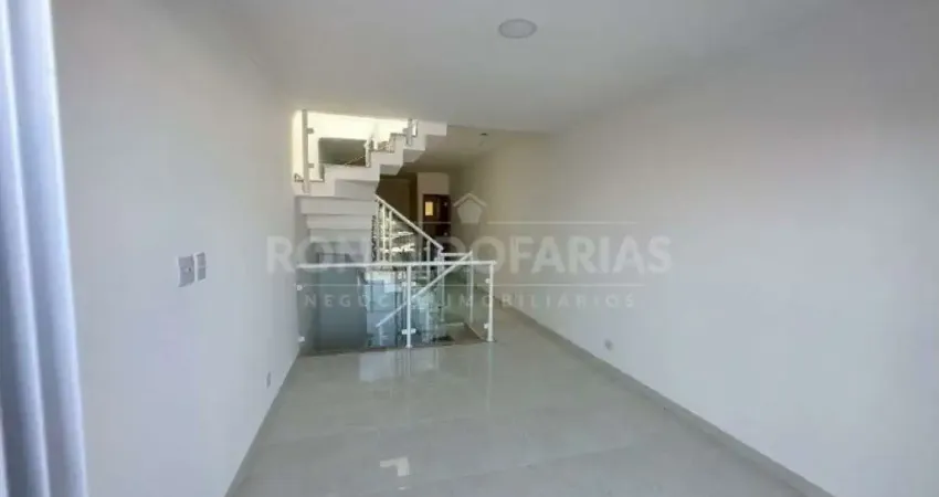 Venda - Sobrado novo - 3 dormitórios 1 suite - 110 m² - Campo Grande!