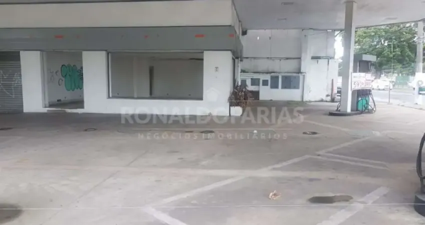 Imóvel Comercial à Venda no Bairro de Interlagos em Frente ao Autódromo Posto de Combustível