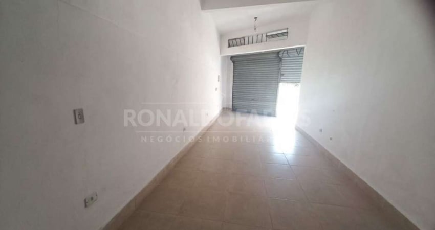 Salão comercial para locação com 200m² na região de Parelheiros.